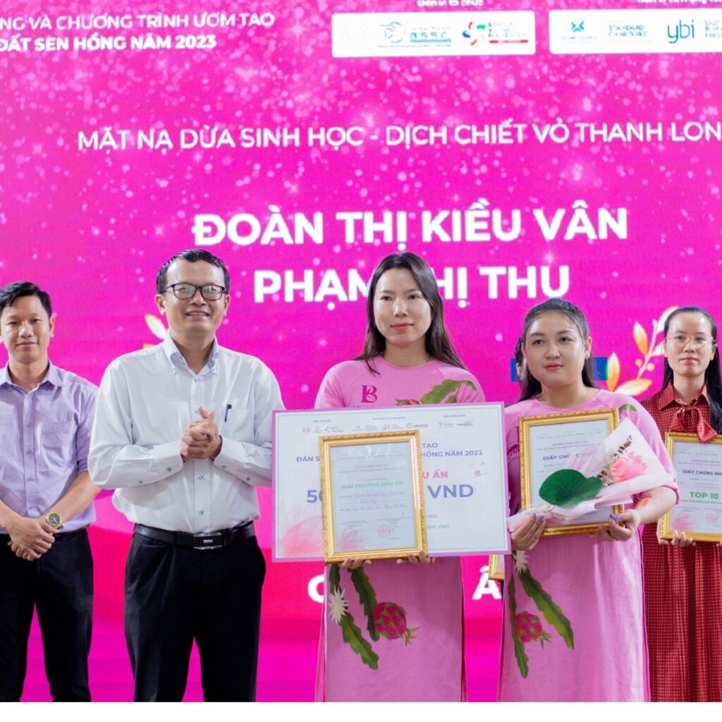 Founder & CEO: Đoàn Kiều Vân tại cuộc thi ươm tạo Đàn Sếu khởi nghiệp đất sen hồng